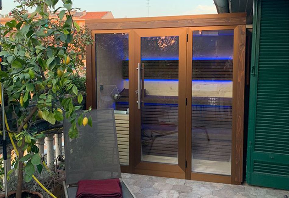 Custom outdoor sauna for private house