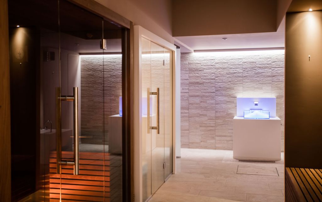 How to design a private couples spa